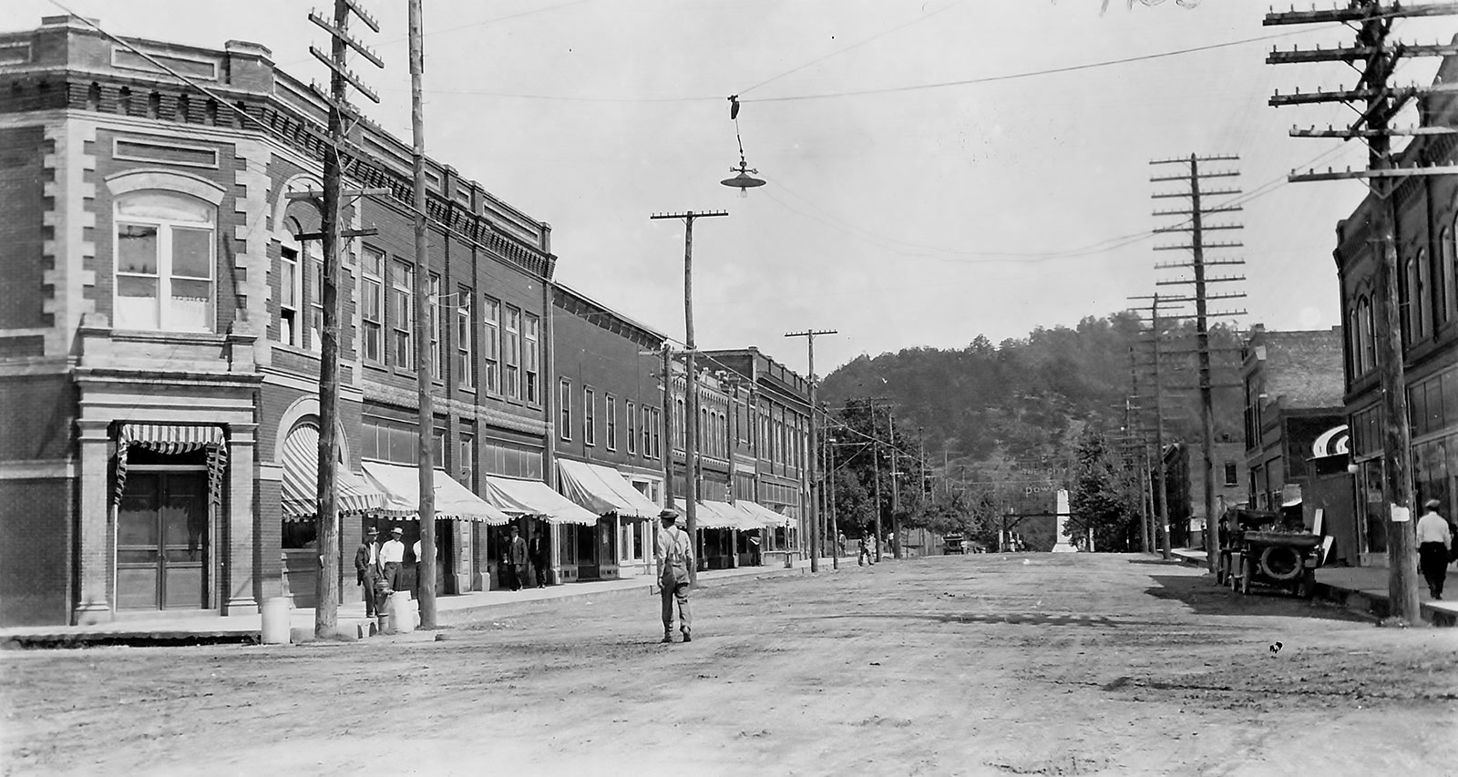 Elk Ave 1925